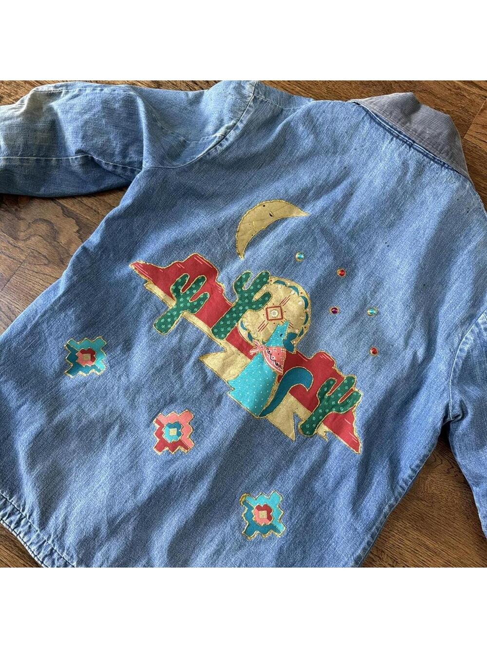 🌵 Vintage Wrangler Hand-Painted Southwestern Denim Work Jacket 38